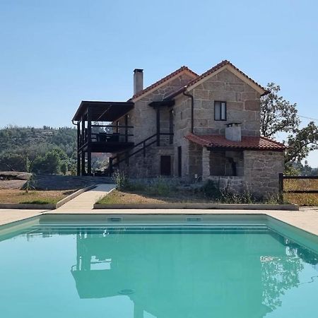 Apartamento Quinta Da Adarnela Lagares da Beira Exterior foto