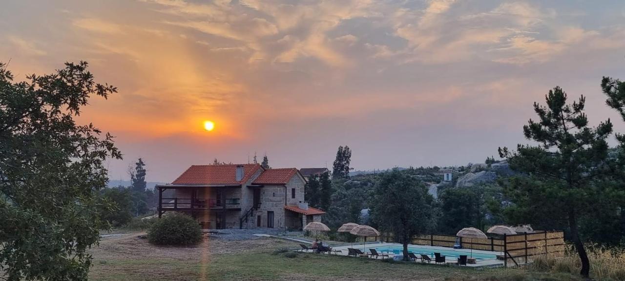 Apartamento Quinta Da Adarnela Lagares da Beira Exterior foto